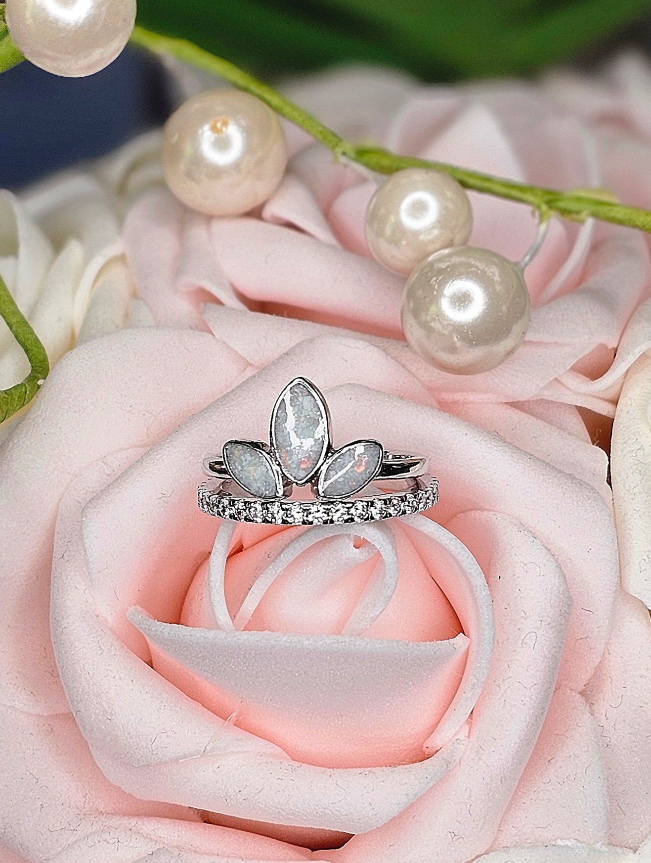 Anillo de corona con bisel de 3 piezas (anillo de acento separado)