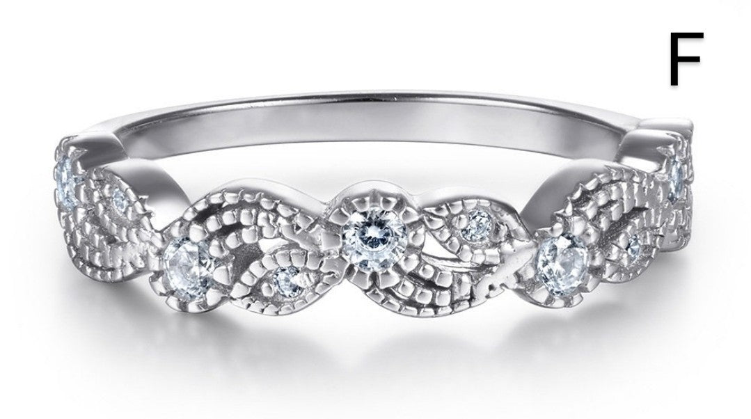 Anillo apilable con acento