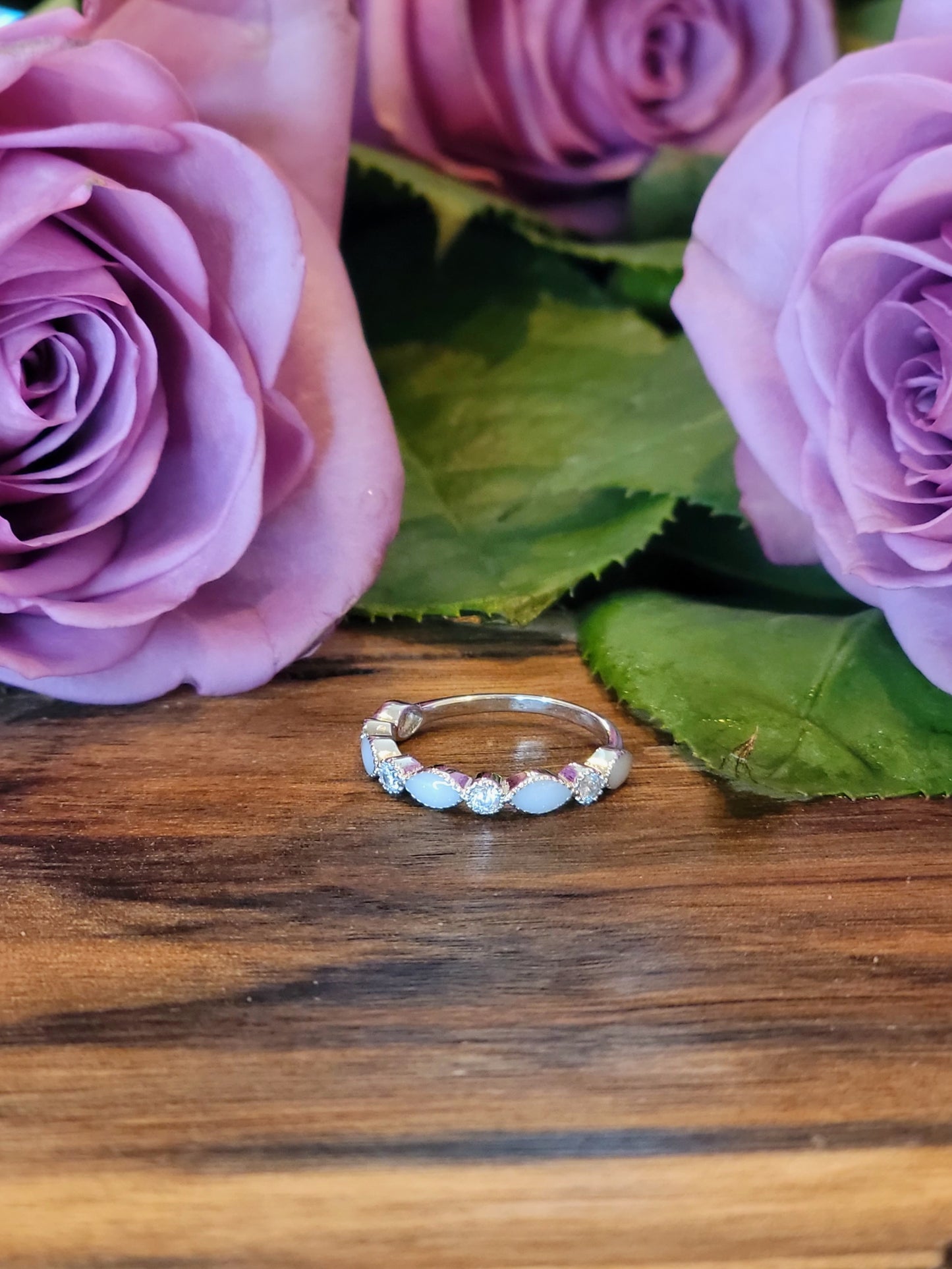 Anillo con piedra de nacimiento