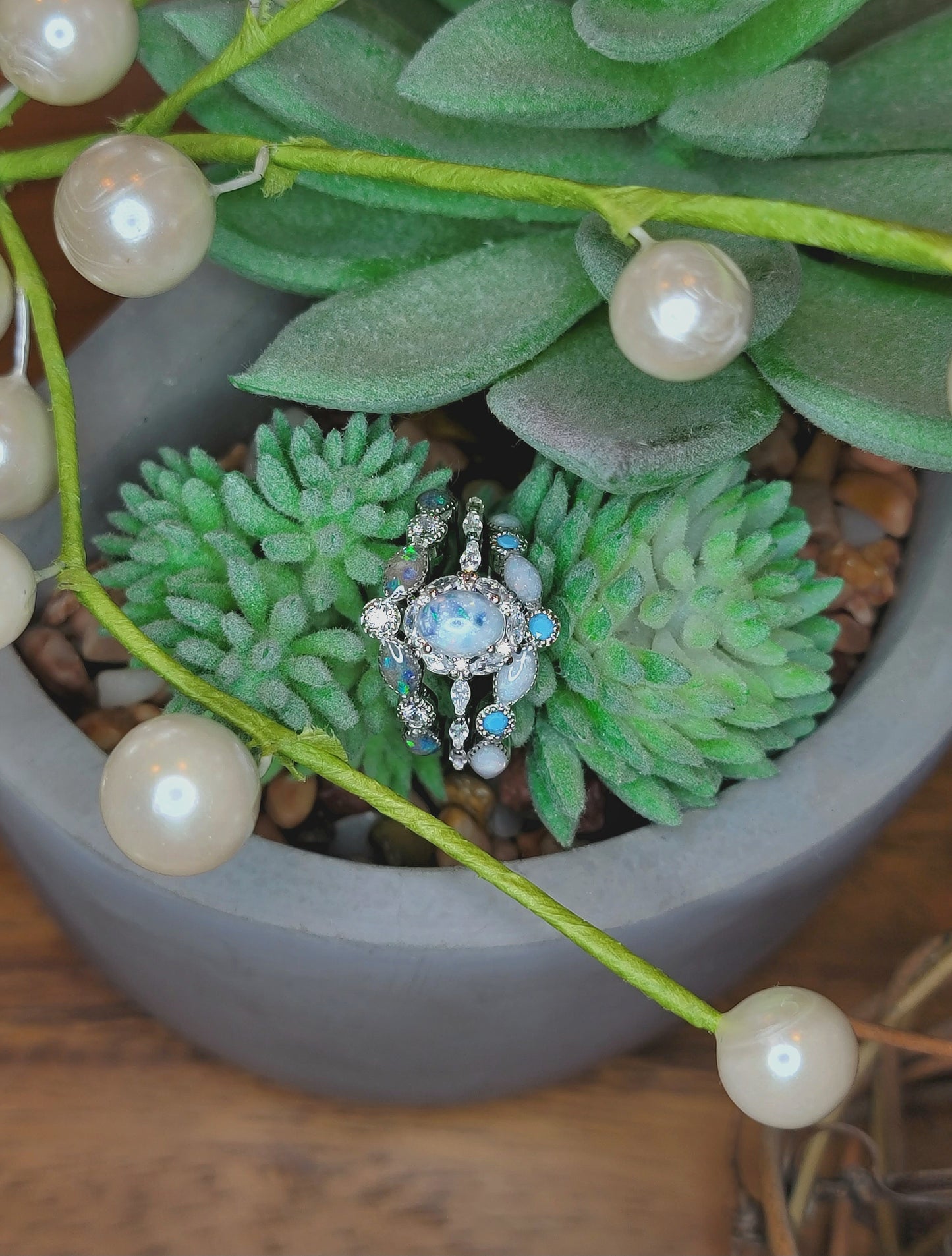 Apilable con bisel de 5 x 7 mm y anillos de piedra de nacimiento curvados