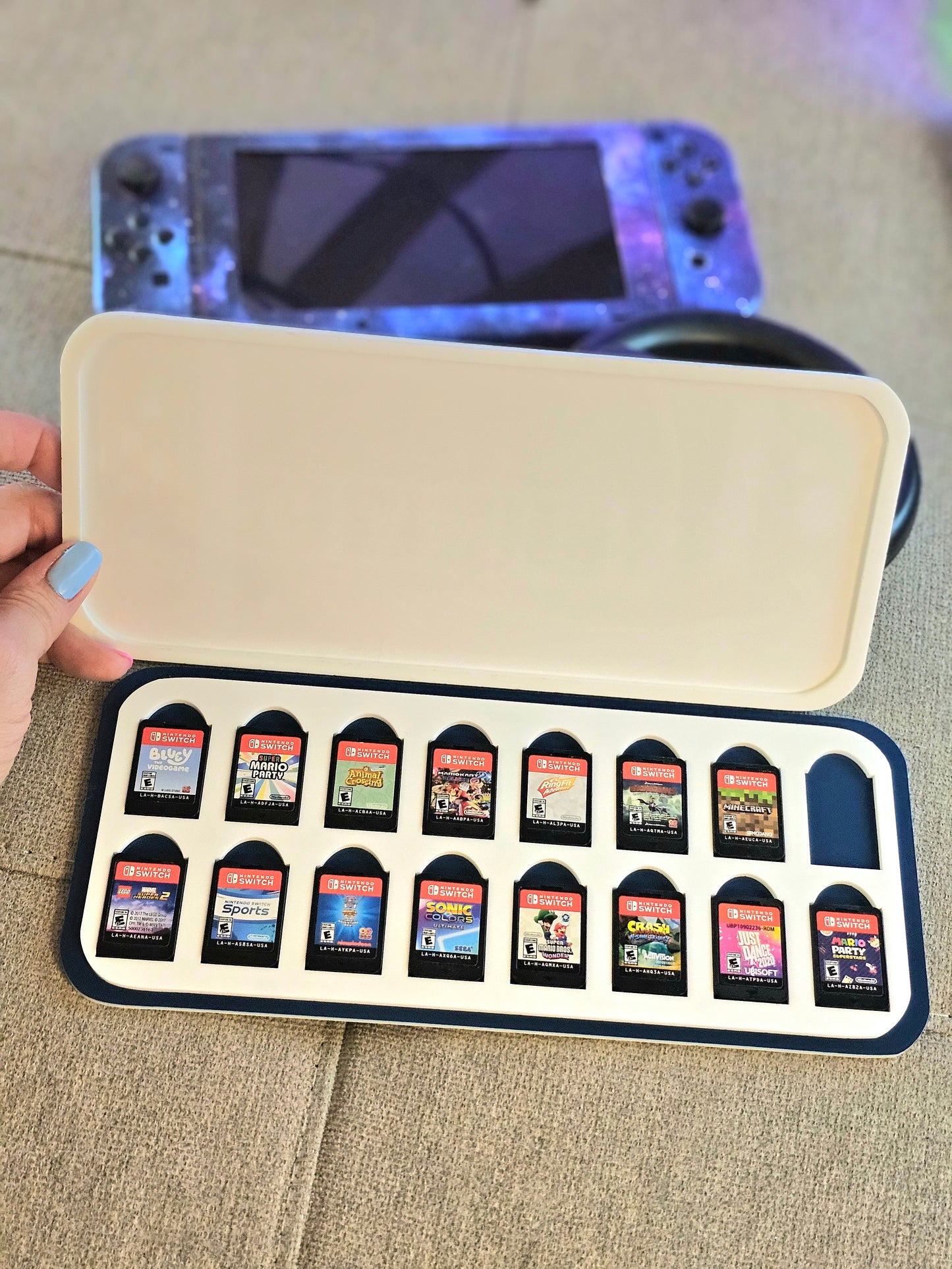 Game Holder